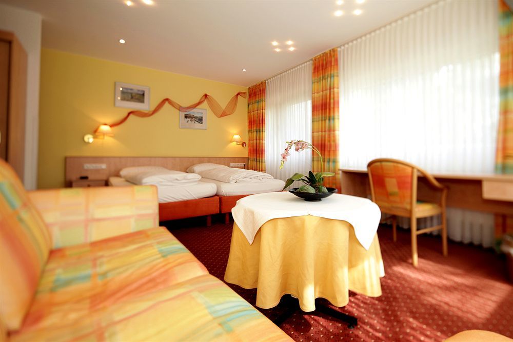 Mariaweiler Hof Hotel Duren Exterior photo
